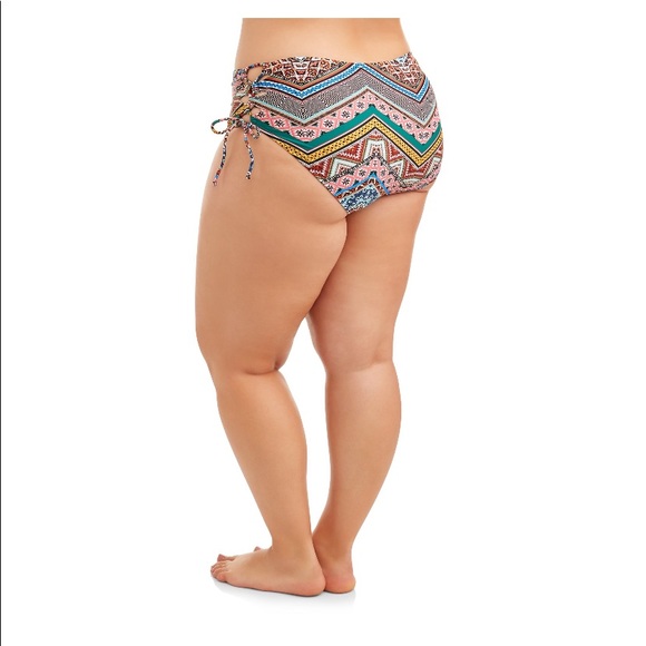 Time and Tru halter swim set - Picture 3 of 7